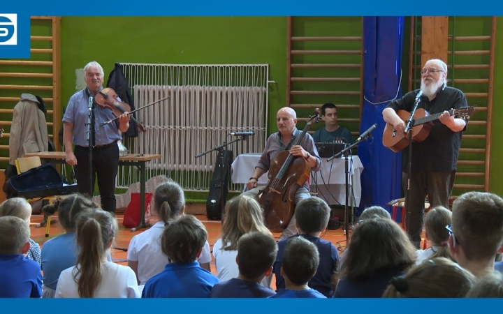 Embedded thumbnail for DSTV: zenei csemege a Móriczban