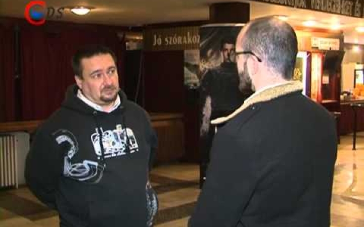 Embedded thumbnail for Star Wars: jól fogynak a jegyek