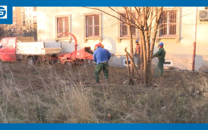 Embedded thumbnail for DSTV: új parkolók a volt ADU iskolánál