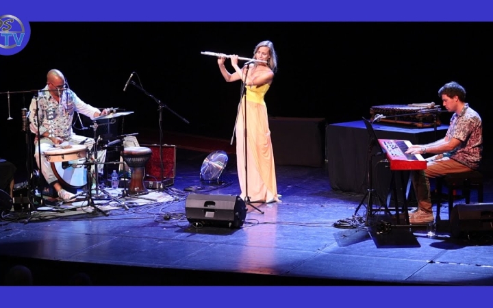 Embedded thumbnail for Izgalmas, színes évadra készül a Bartók Kamaraszínház