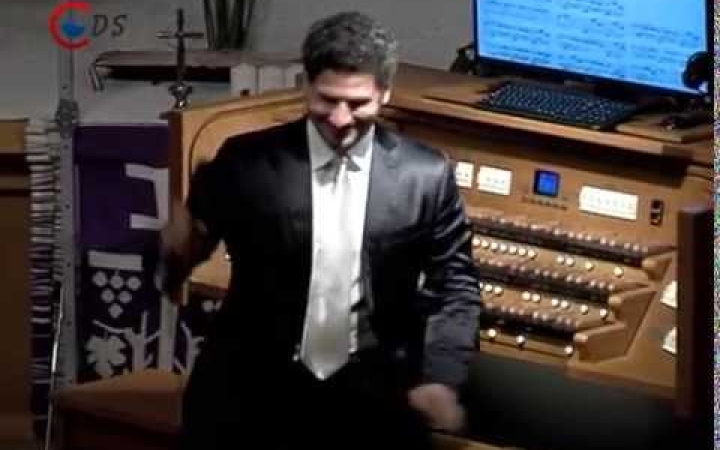 Embedded thumbnail for Karácsonyi koncert a templomban