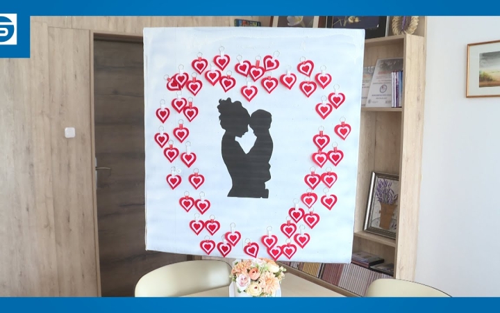 Embedded thumbnail for DSTV: apró, de gyönyörű gesztus az MMK előtt