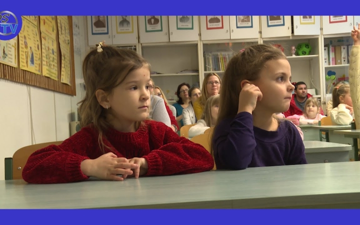 Embedded thumbnail for DSTV: bemutatkozó Iskolanyitogató az Aranyban