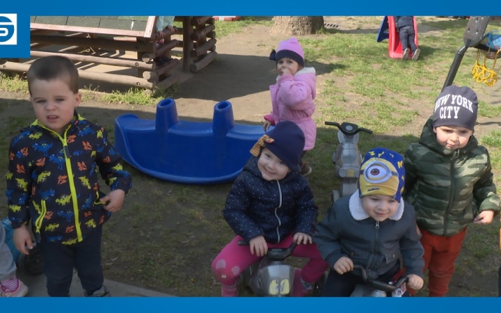 Embedded thumbnail for DSTV: a bölcsődék napja