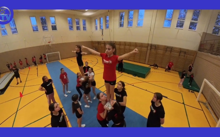Embedded thumbnail for DSTV: készülnek a cheerleaderek