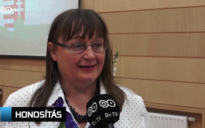 Embedded thumbnail for D+ Híradó - Honosítás, rajzverseny