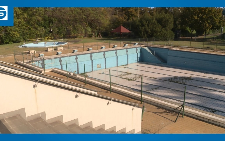 Embedded thumbnail for Vége a Modern Városok Programjának – úszik a külső medence újraépítése is