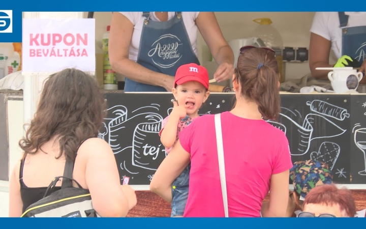 Embedded thumbnail for Csillagok, Párizs és muzsika a Rómain – sikeres volt forgatag (galériával)