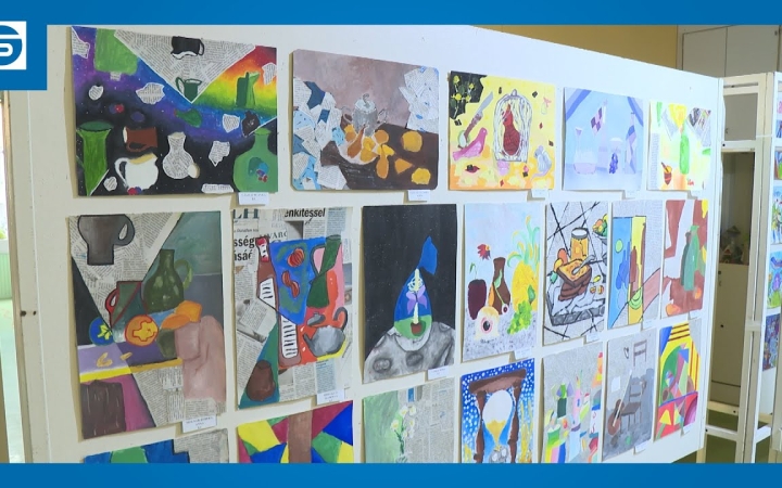 Embedded thumbnail for DSTV: bemutatóval búcsúztak az évtől