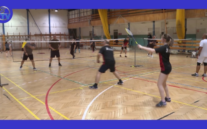 Embedded thumbnail for DSTV: készülnek a tollaslabdázók is