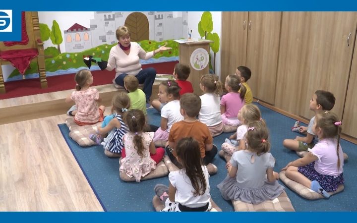 Embedded thumbnail for DSTV: mesedélután az MMK-ban