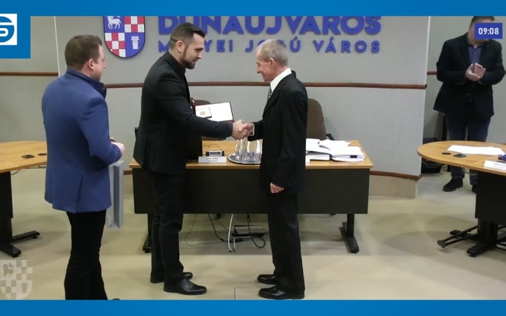 Embedded thumbnail for Elfogadta a költségvetést városunk közgyűlése