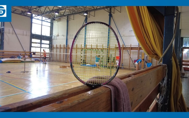 Embedded thumbnail for Hazai éremeső a Gárdonyiban