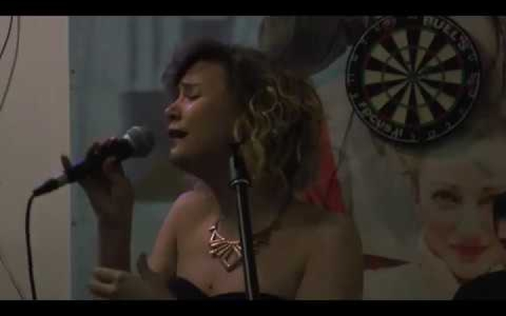 Embedded thumbnail for Jazz magyarul , spanyolul és portugálul