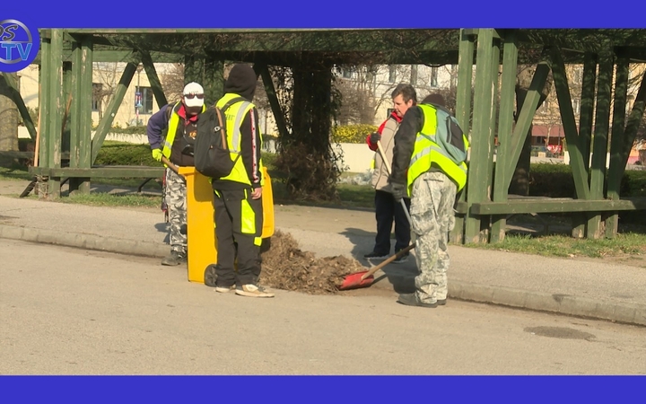 Embedded thumbnail for DSTV: tiszta környezetért Dunaújvárosban