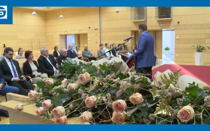 Embedded thumbnail for DSTV: sportolóinkat köszöntötték