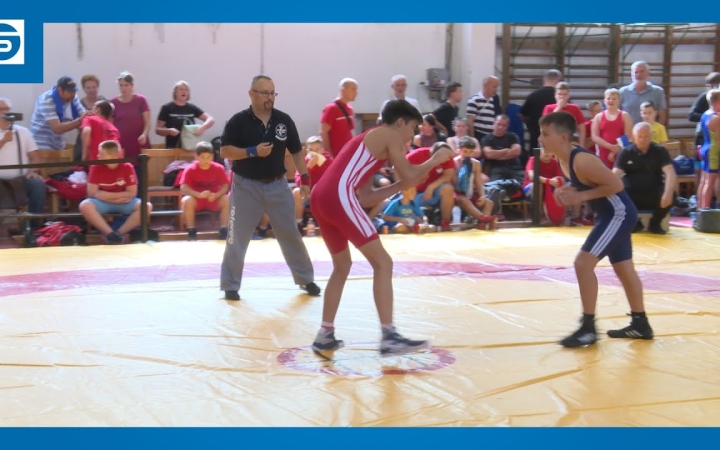 Embedded thumbnail for DSTV: fiataloktól a veteránokig