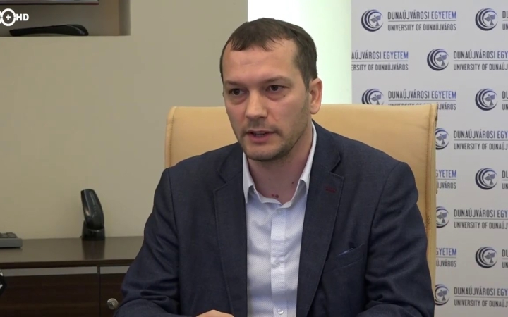 Embedded thumbnail for Tudományos Hétre készülnek az egyetemen