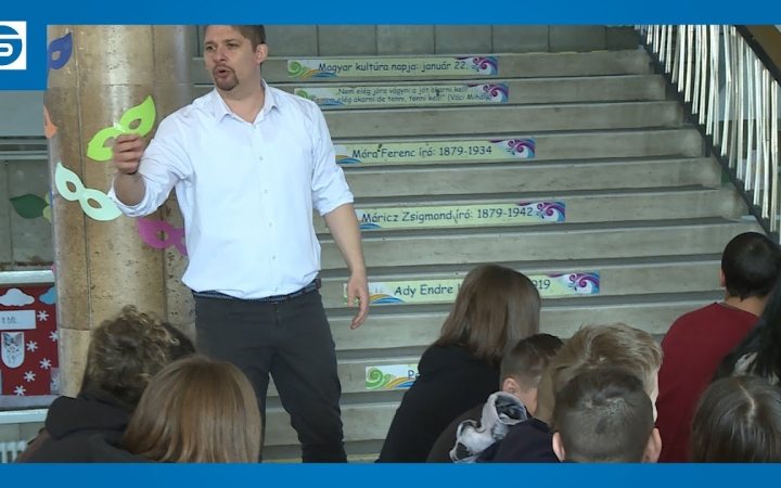 Embedded thumbnail for DSTV: versvándor a Szabó Magda iskolában