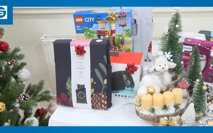 Embedded thumbnail for DSTV: cipősdobozban az ajándékok