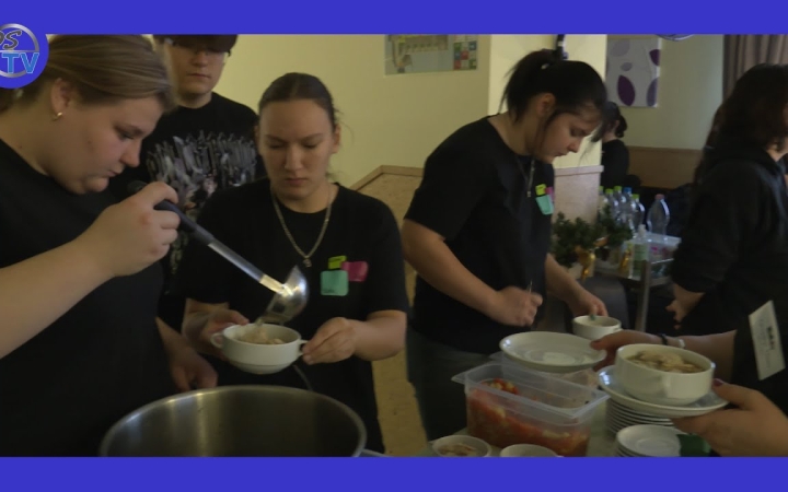 Embedded thumbnail for DSTV: karácsonyi menü – ajándékba a Pentelei iskolától