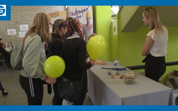 Embedded thumbnail for DSTV: pályaorientációs napot szervezett a DSZC