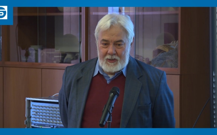 Embedded thumbnail for DSTV: Esterházy János öröksége