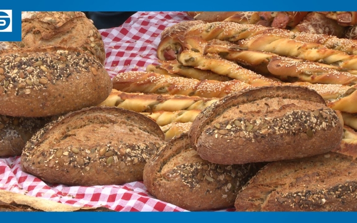 Embedded thumbnail for Dunai Kincses Kert: húsvétváró sokadalom