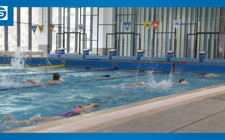 Embedded thumbnail for DSTV: készülnek az úszók