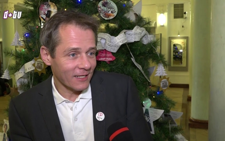 Embedded thumbnail for Minden a tervek szerint halad