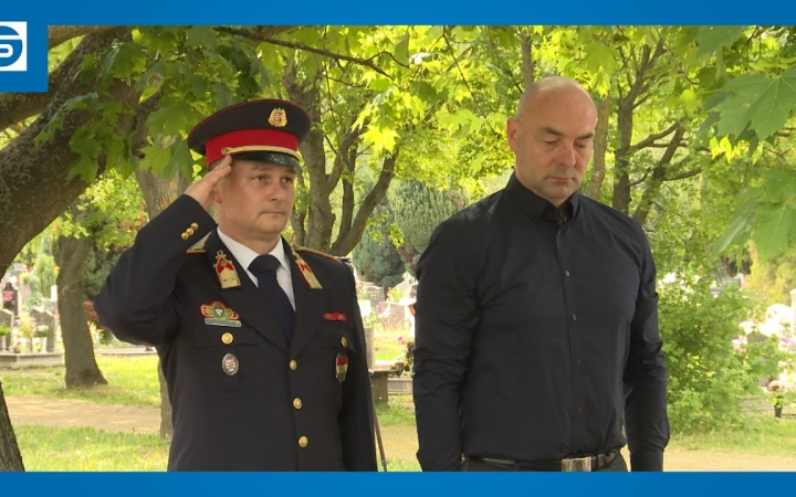 Embedded thumbnail for "Ha Szent Flórián segít, hamarabb eloltjuk a tüzet…"