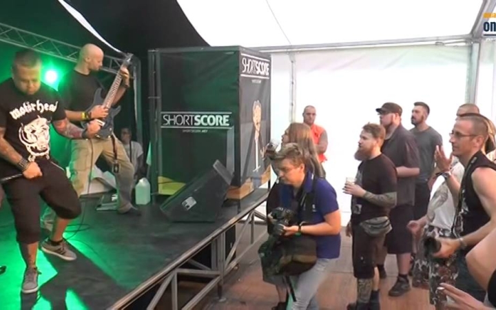 Embedded thumbnail for Hazabeszélő: színpadon az újvárosi The Morning Star - DO-videó