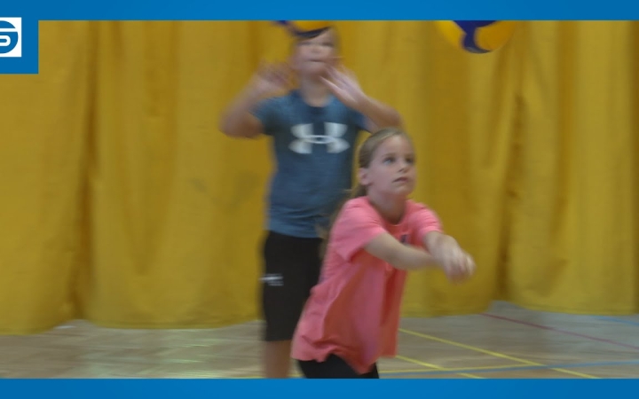 Embedded thumbnail for DSTV: táboroznak a röplabdázók