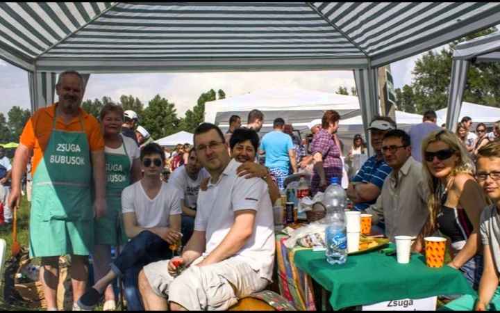 Embedded thumbnail for Hétfőtől már lehet asztalokat foglalni a Parázs Varázsra!