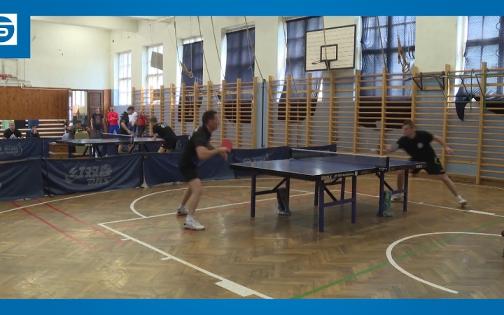 Embedded thumbnail for DSTV: sikeres szezont zártak a DUE DSE asztaliteniszezői