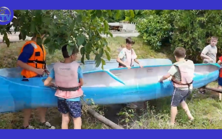 Embedded thumbnail for DSTV: remek nyári tábor a Dunán