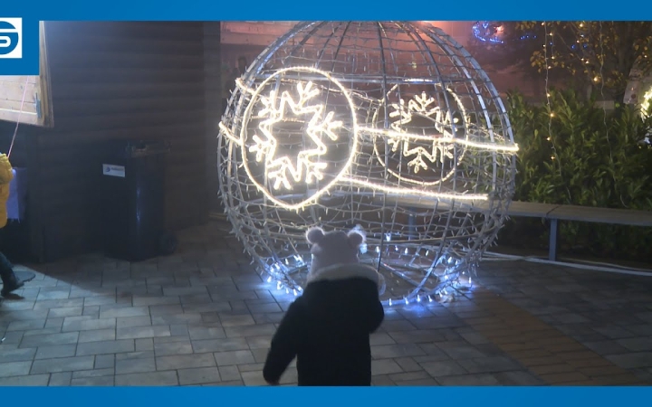 Embedded thumbnail for DSTV: "És, hogy teltek az ünnepek?"