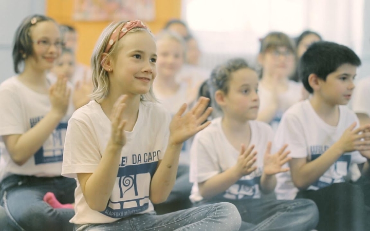 Embedded thumbnail for Wesley Da Capo: zenével, tánccal búcsúztak