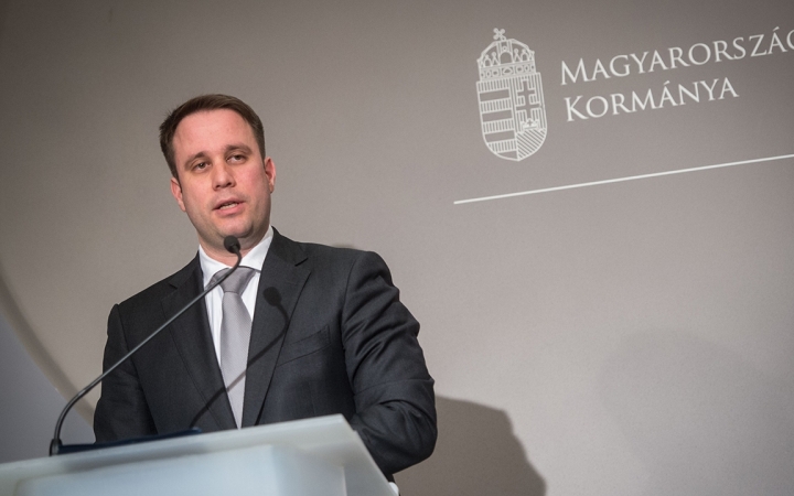 Embedded thumbnail for Kezdődik a parlamenti szezon 