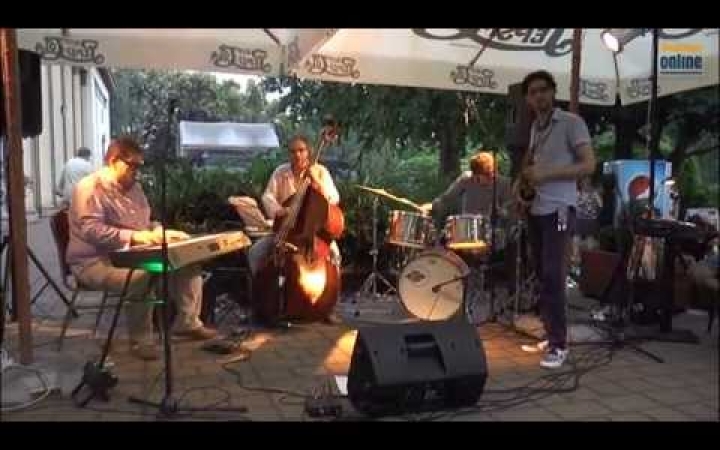 Embedded thumbnail for Soso Lakatos Quartet a Művész teraszán - DO-videó