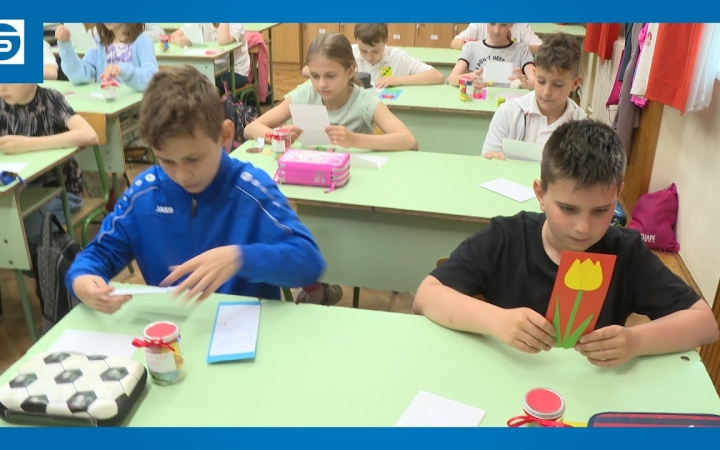 Embedded thumbnail for DSTV: az anyák napjára készültek a Vasváriban is