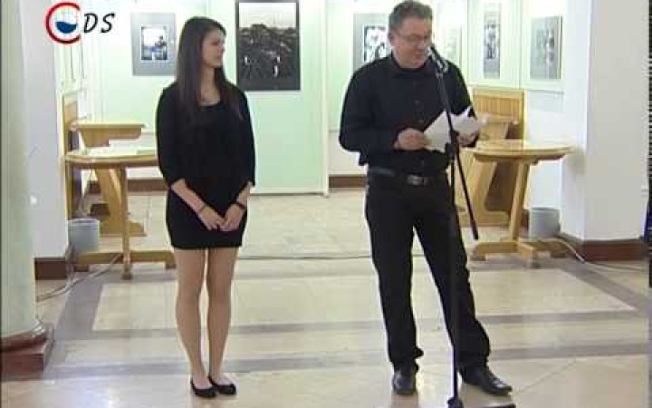 Embedded thumbnail for Az első tárlat