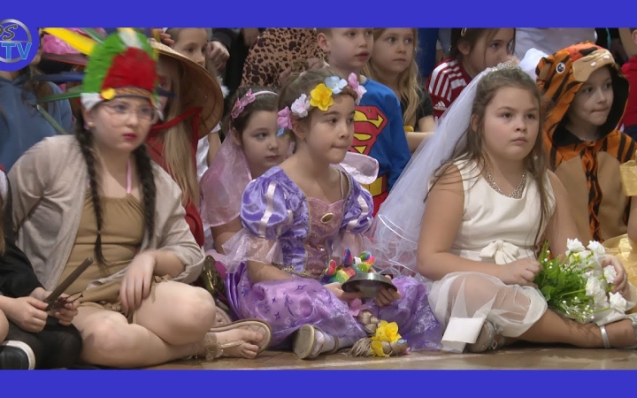 Embedded thumbnail for DSTV: állt a bál a Szabó Magda iskolában is