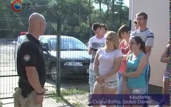 Embedded thumbnail for Lőgyakorlaton a Dunaferr Iskola rendvédelmi tanulói