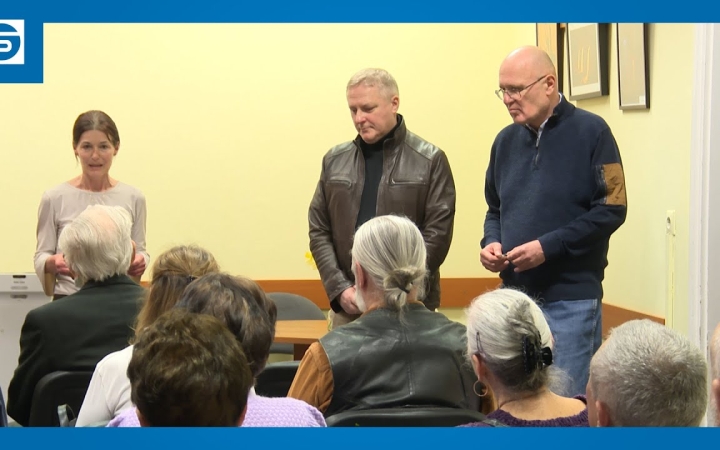 Embedded thumbnail for DSTV: film is született Esterházy János életéről