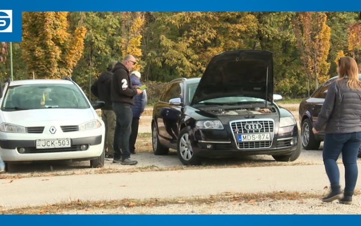 Embedded thumbnail for Autóvásár, ami még programnak is jó