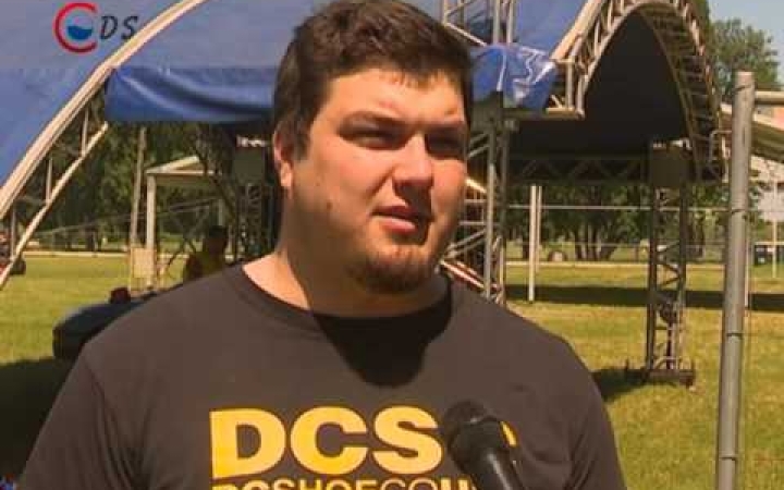 Embedded thumbnail for DUDIK - Már ácsolják a színpadokat