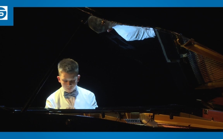 Embedded thumbnail for DSTV: ifjú tehetség zajos sikere