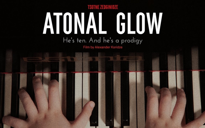 Embedded thumbnail for Szabad Szemmel az ICA-D-ben: "Atonális ragyogás"