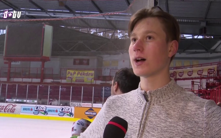 Embedded thumbnail for Szezonzáró a jégpályán